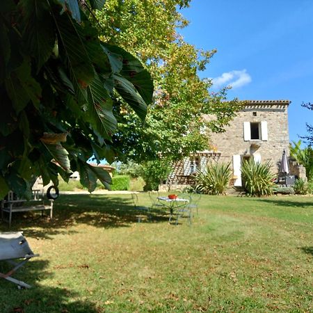 Gites Lalaurie Sauveterre-la-Lémance Habitación foto